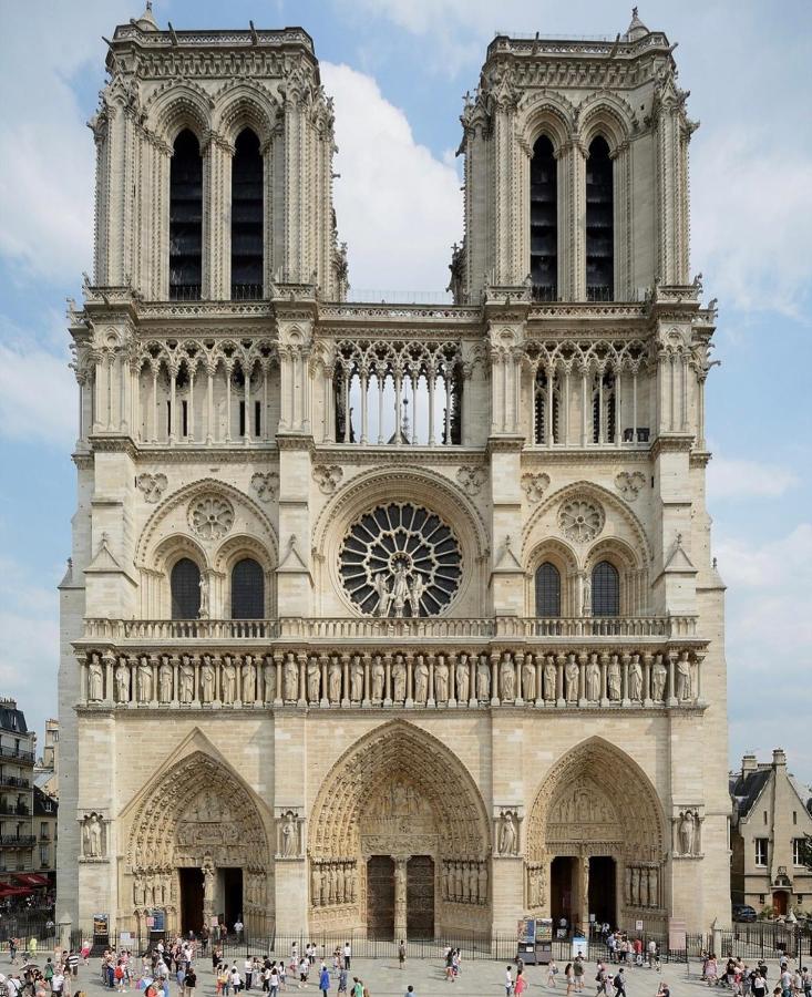 Bel Appartement Au Coeur De Paris Exterior photo